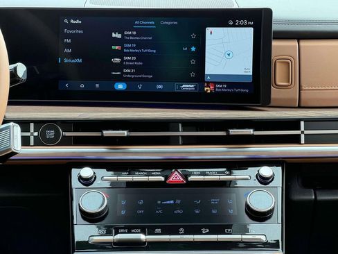 New 2025 Hyundai Santa Fe Limited AWD/4WD image 19