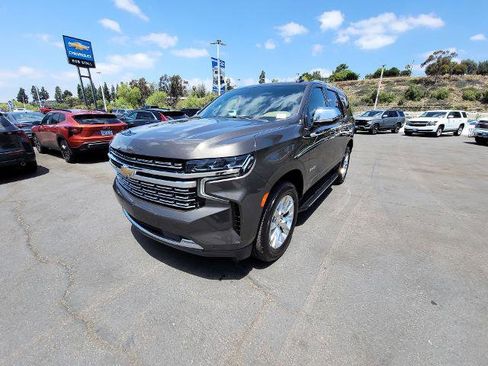 Used 2021 Chevrolet Tahoe Premier AWD/4WD image 4