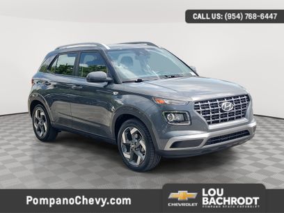 Used 2024 Hyundai Venue SEL