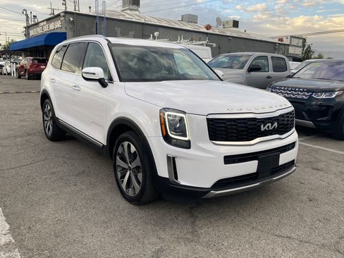 Used 2022 Kia Telluride S image 7