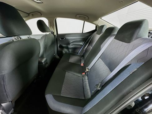 Used 2025 Nissan Versa SV FWD image 25