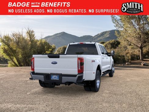 New 2026 Ford F450 XLT w/ XLT Premium Package AWD/4WD image 9