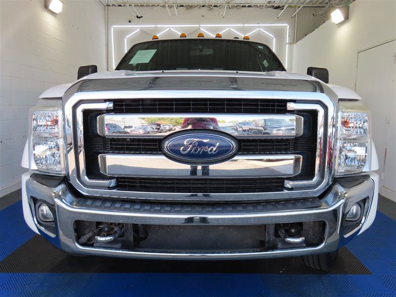 Used 2016 Ford F450 Lariat w/ Lariat Ultimate Package AWD/4WD image 2