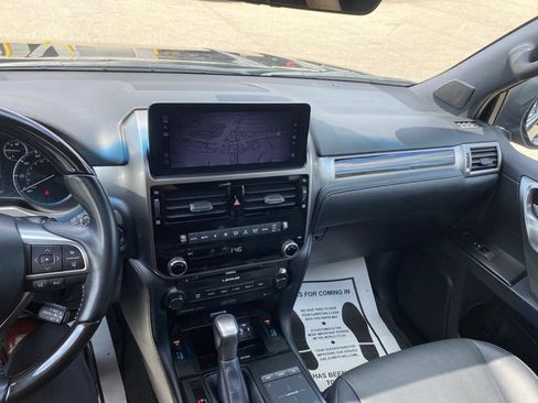 Used 2022 Lexus GX 460 Premium AWD/4WD image 19
