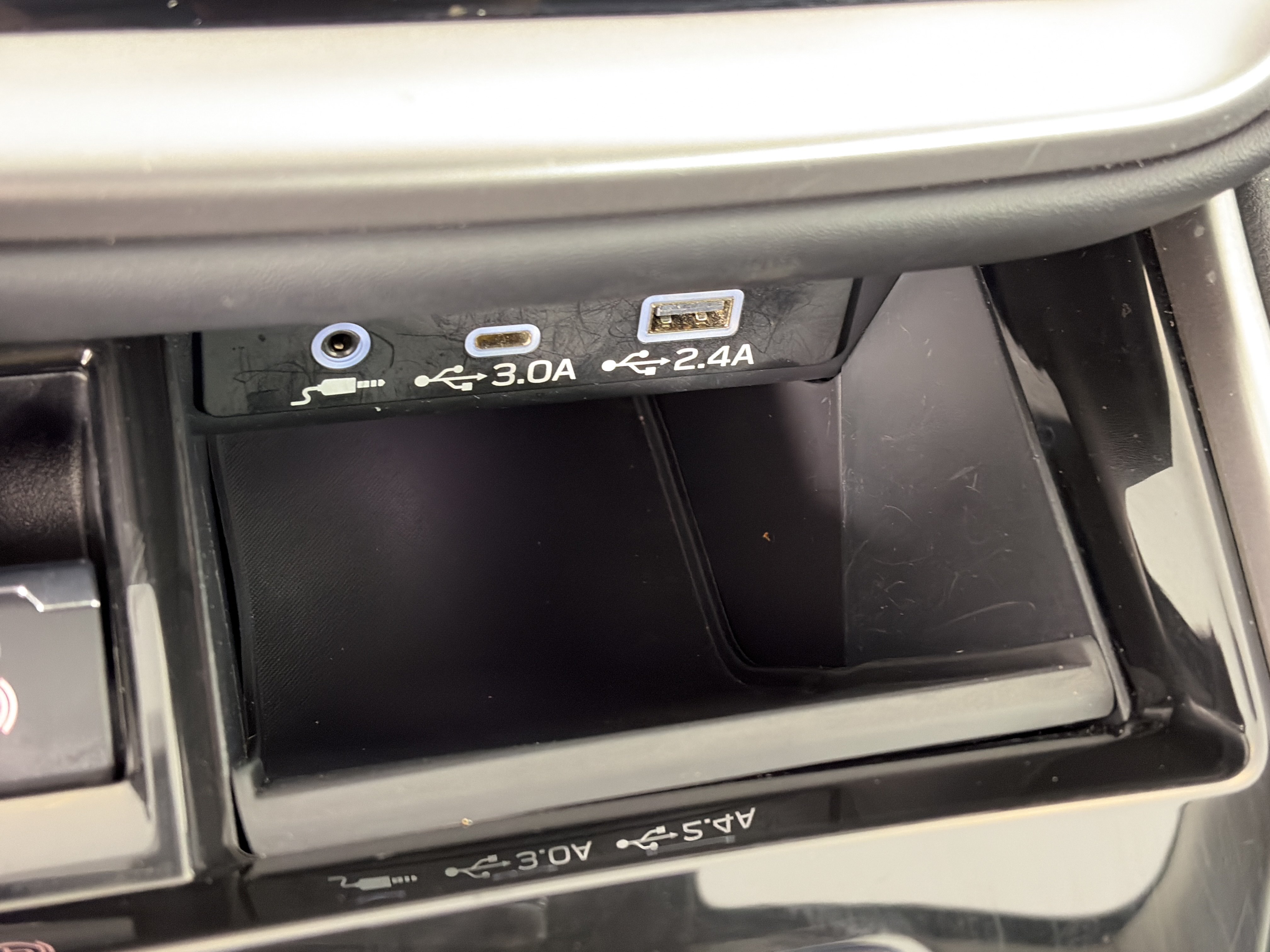 Used 2025 Subaru Outback Premium AWD/4WD image 24