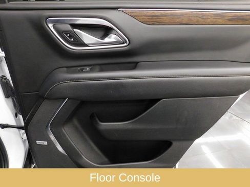 Used 2022 Chevrolet Tahoe Premier image 32