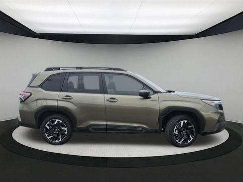 New 2025 Subaru Forester Limited image 8