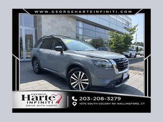 Used 2022 Nissan Pathfinder Platinum w/ Cargo Package AWD/4WD video 1