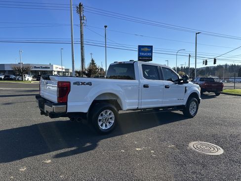 Used 2022 Ford F250 XLT image 6
