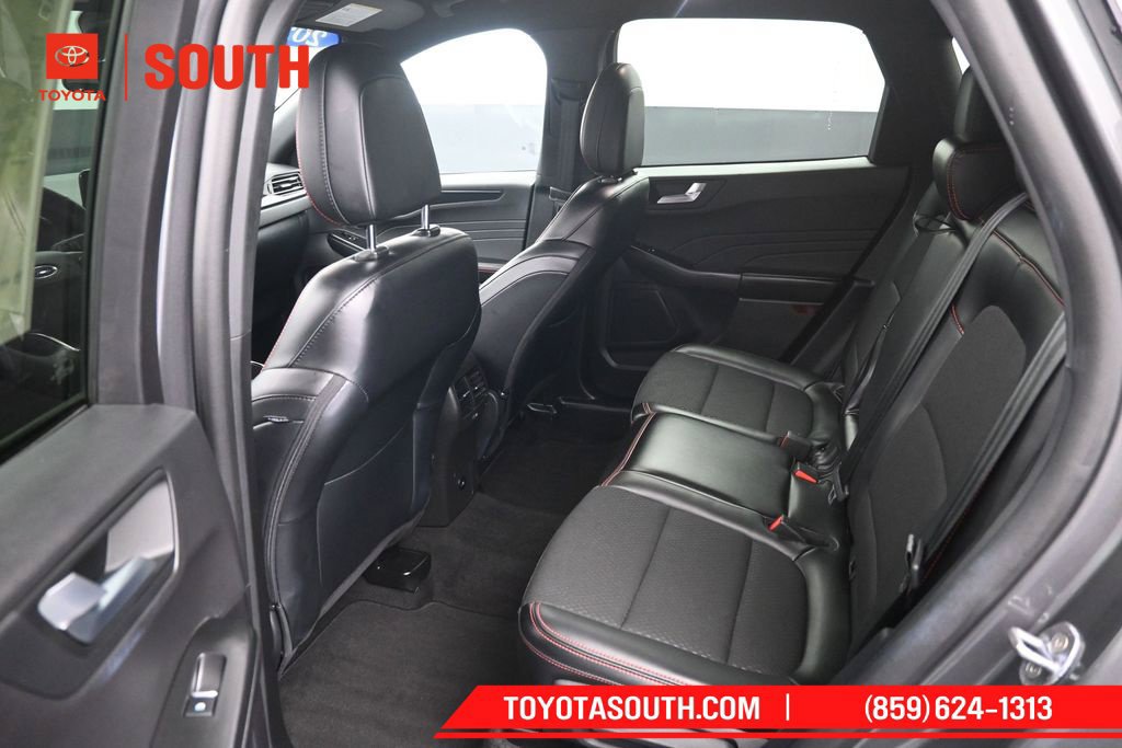 Used 2025 Ford Escape ST-Line AWD/4WD image 10