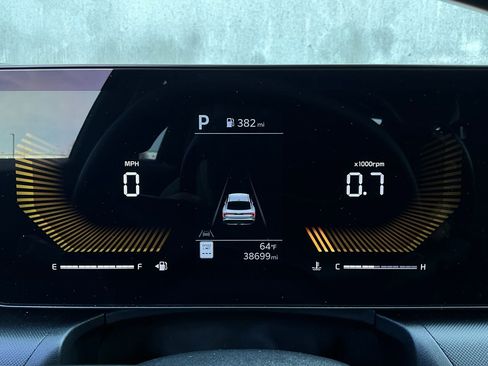 Used 2025 Kia K4 LXS image 37