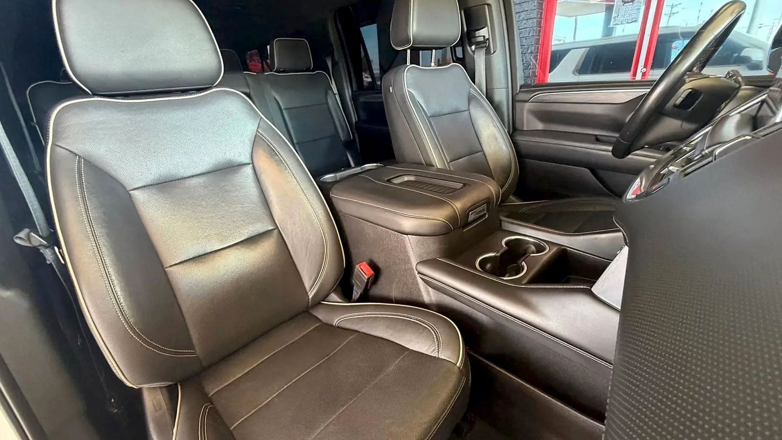 Used 2021 GMC Yukon XL SLT RWD image 23
