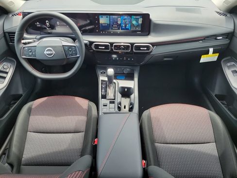 New 2027 Nissan Sentra SR w/ Floor Mat Package FWD image 18