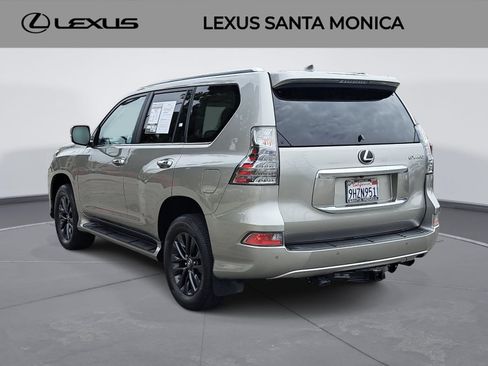 Used 2023 Lexus GX 460 Premium w/ Premium Package AWD/4WD image 7