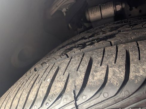 Used 2021 Tesla Model 3 Long Range image 13