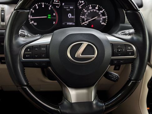 Used 2022 Lexus GX 460 Premium w/ Premium Package image 17