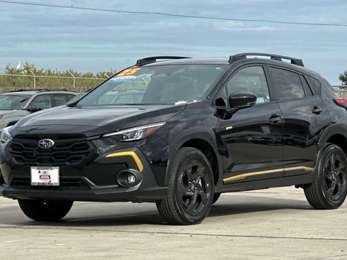 Certified 2025 Subaru Crosstrek 2.5i Sport w/ Crosstrek Mirror Package image 7