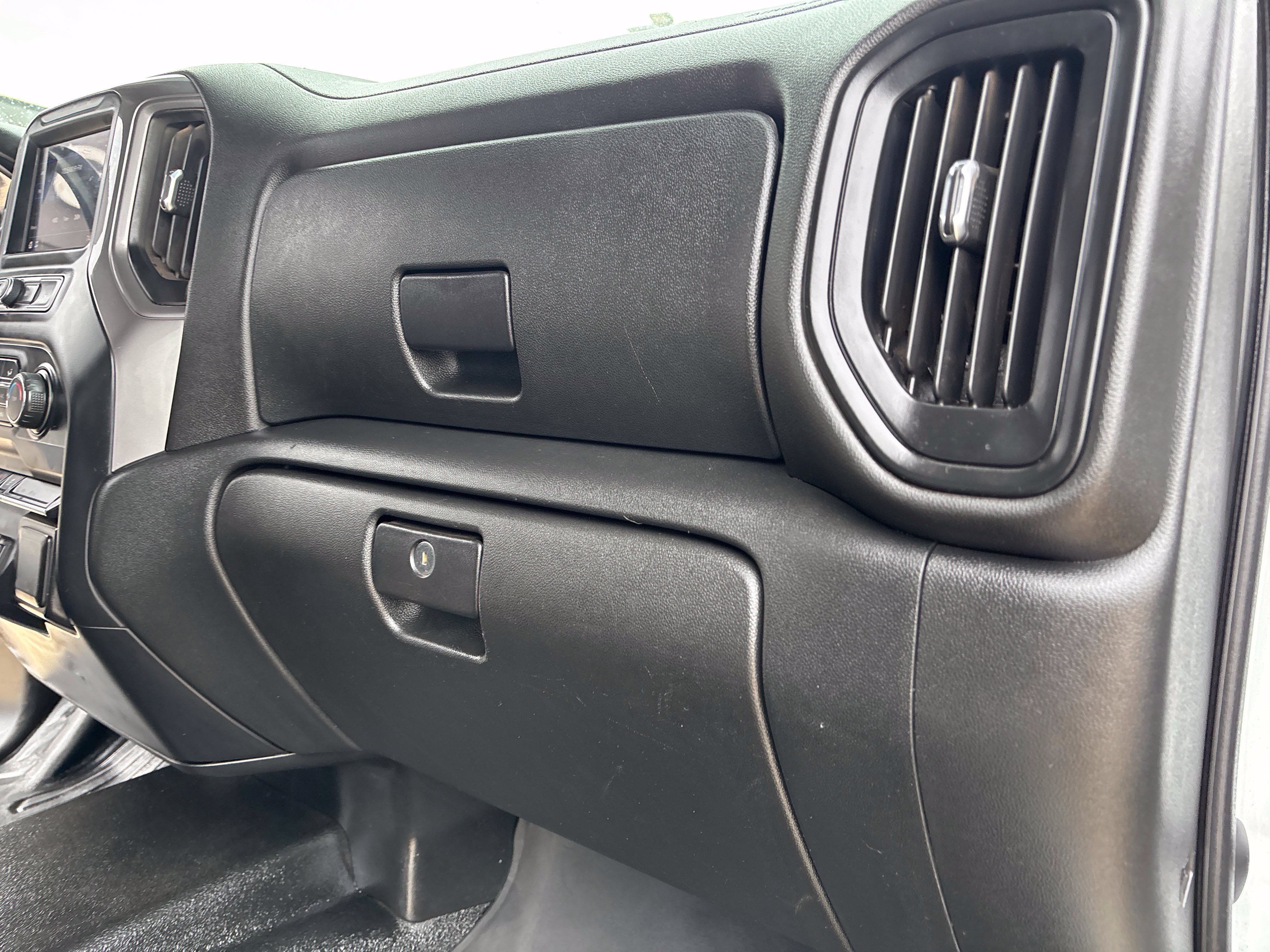 Used 2020 Chevrolet Silverado 2500 W/T AWD/4WD image 48