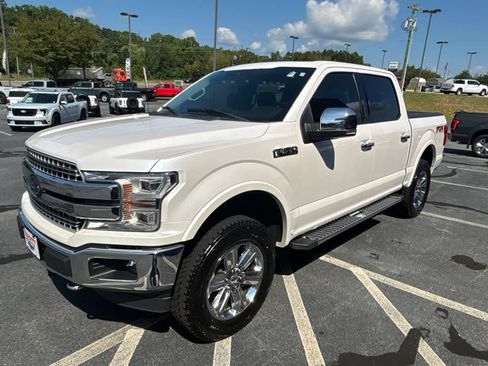 Used 2019 Ford F150 Lariat w/ Equipment Group 502A Luxury AWD/4WD image 4