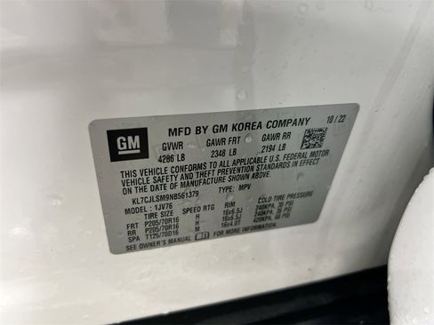 Used 2022 Chevrolet Trax LT w/ LT Convenience Package image 27