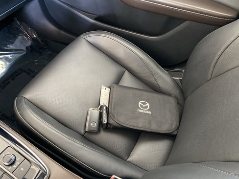 Certified 2025 MAZDA CX-30 AWD 2.5 S w/ Premium Package image 67