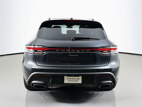 Used 2025 Porsche Macan image 10