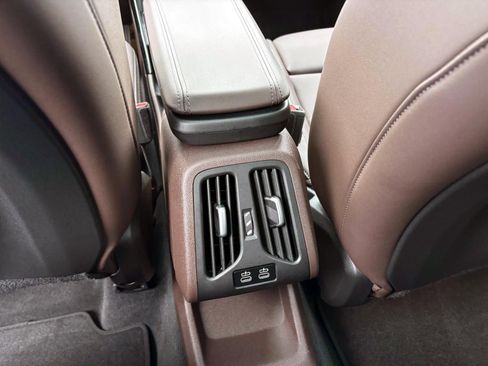 Used 2025 BMW X1 xDrive28i image 32