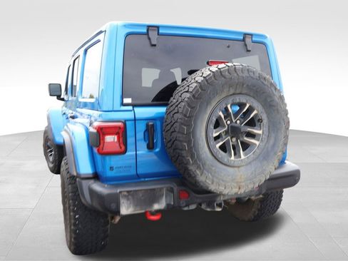 Used 2024 Jeep Wrangler Unlimited Rubicon AWD/4WD image 7