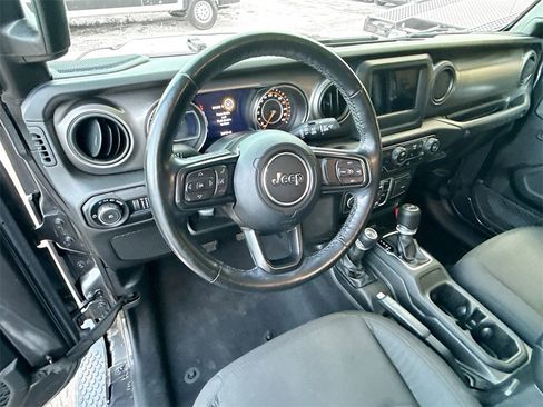Used 2021 Jeep Wrangler Unlimited Sport S image 12