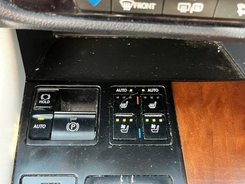 Used 2018 Lexus RX 350L FWD w/ Premium Package image 17