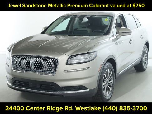 Certified 2023 Lincoln Nautilus AWD w/ Premium Package image 4