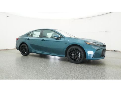 New 2026 Toyota Camry LE image 28