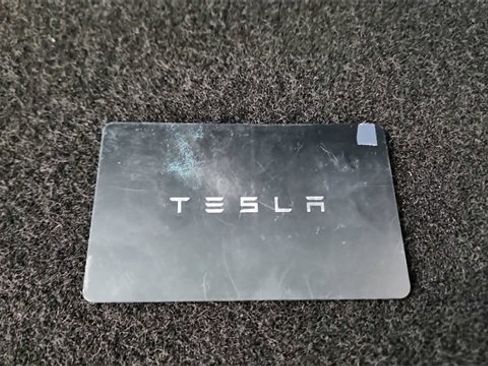 Used 2024 Tesla Model Y Long Range image 64