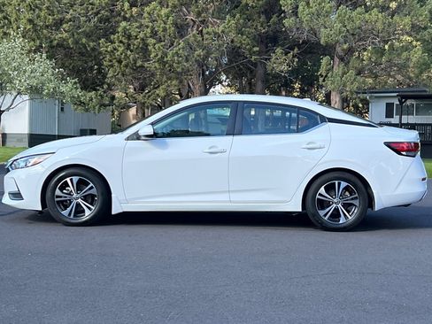 Used 2023 Nissan Sentra SV image 7