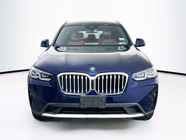 Used 2023 BMW X3 xDrive30i w/ Premium Package AWD/4WD image 2