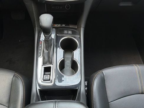Used 2023 Chevrolet Equinox Premier FWD image 20