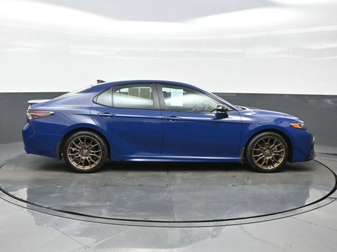 Used 2023 Toyota Camry SE w/ Convenience Package image 7