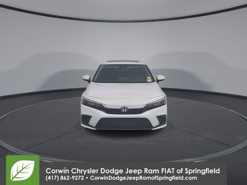 Used 2022 Honda Civic EX image 5