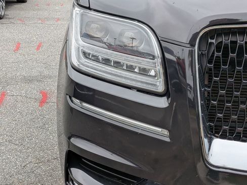 Used 2021 Lincoln Navigator L Reserve image 12