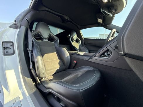 Used 2016 Chevrolet Corvette Z06 image 23