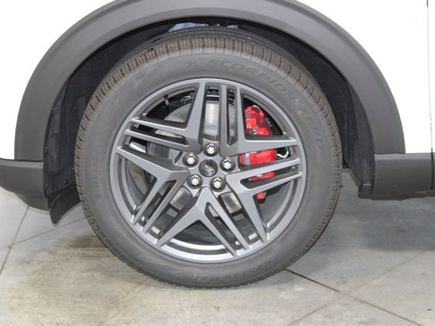 New 2026 Ford Explorer ST w/ Sun And Sound Package image 15