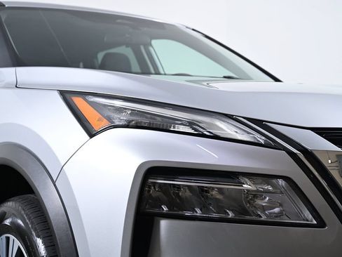 Certified 2023 Nissan Rogue SV AWD/4WD image 10