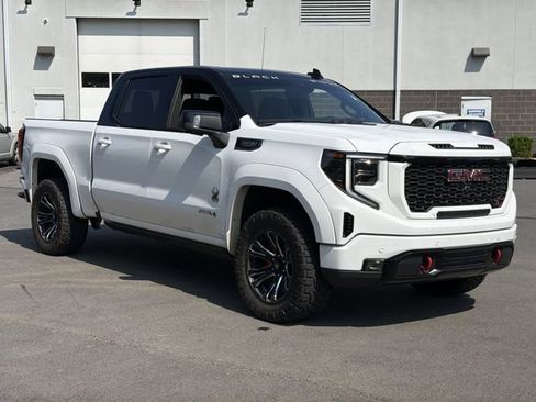 Used 2023 GMC Sierra 1500 AT4 w/ AT4 Premium Package AWD/4WD image 6