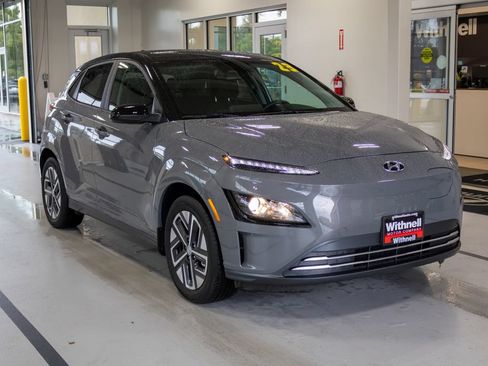 Used 2023 Hyundai Kona SE FWD image 5