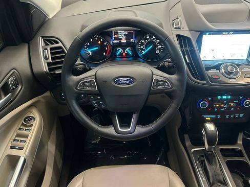 Used 2019 Ford Escape Titanium FWD image 14