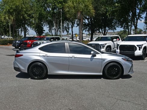Certified 2026 Toyota Camry LE FWD image 5