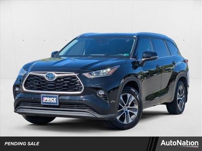 Used 2020 Toyota Highlander XLE