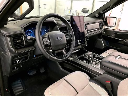 Used 2024 Ford F150 Lightning Platinum AWD/4WD image 12