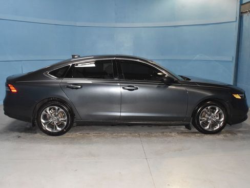 Used 2024 Honda Accord EX image 21