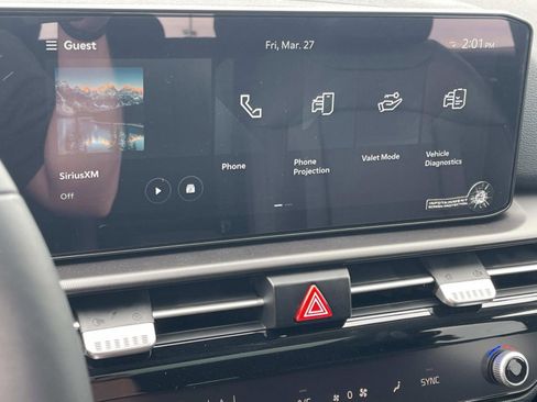 New 2026 Kia Sportage EX image 25